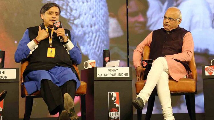 शशि थरूर और विनय सहस्त्रबुद्धे