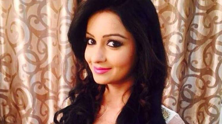 सास बहू और बेटियां