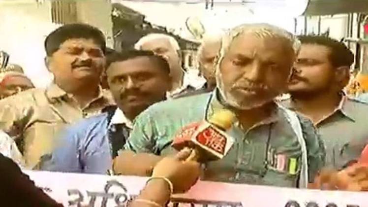 निर्दलीय उम्मीदवार और दुखी पति संगठन के अध्यक्ष