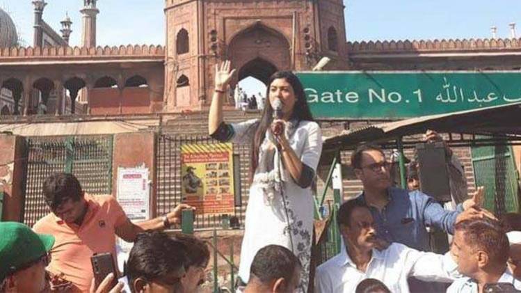 आप नेता अलका लांबा के बागी तेवर