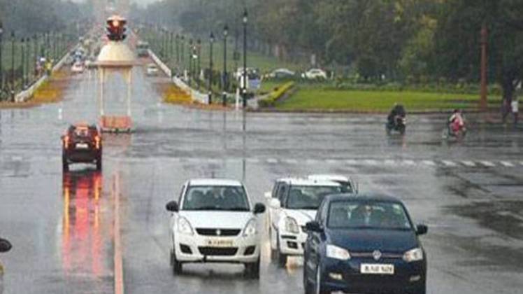 बारिश से मौसम हुआ सुहाना