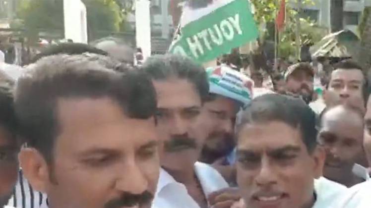 राहुल गांधी