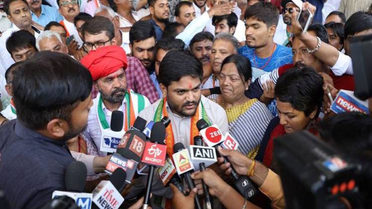 गोपी घांघर  ट्विटर