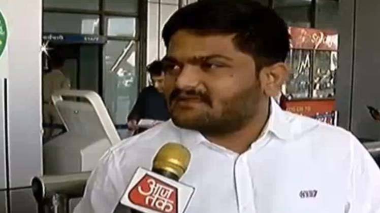 आजतक पर हार्दिक पटेल