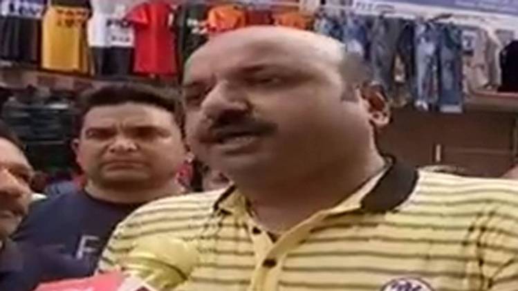 और सब ठीक ठाक