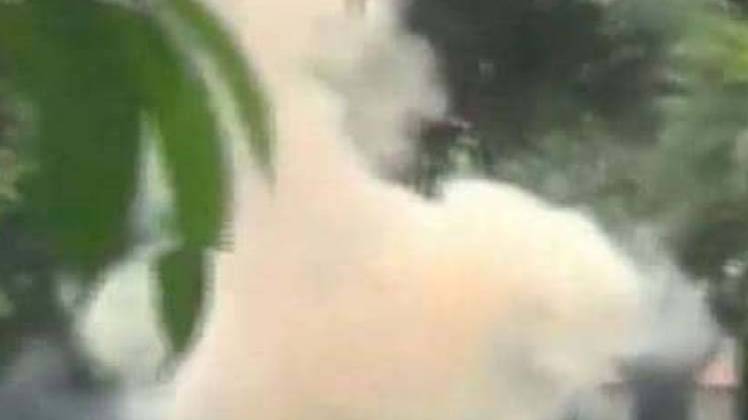 मुर्शीदाबाद में चले देसी बम