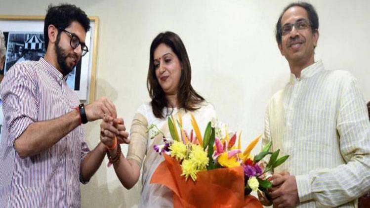 कांग्रेस छोड़ शिवसेना में शामिल हुईं प्रियंका चतुर्वेदी (फोटो- इंडियाटुडे)