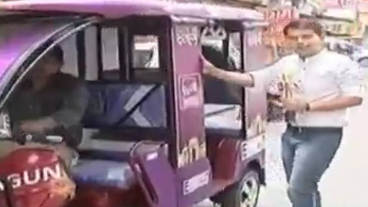 और सब ठीक ठाक है