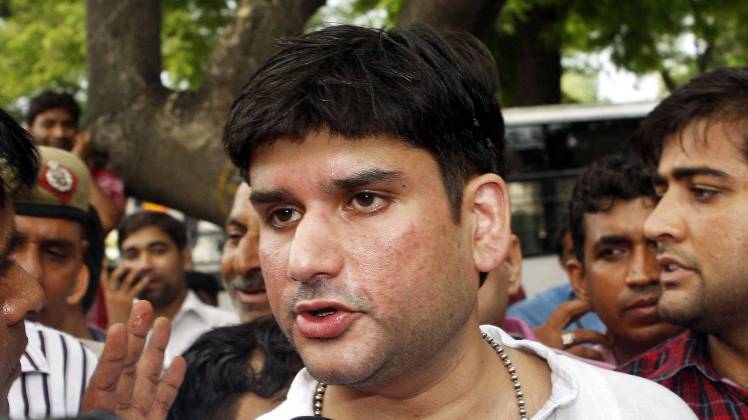 पुलिस रोहित की पोस्टमार्टम रिपोर्ट का इंतजार कर रही है