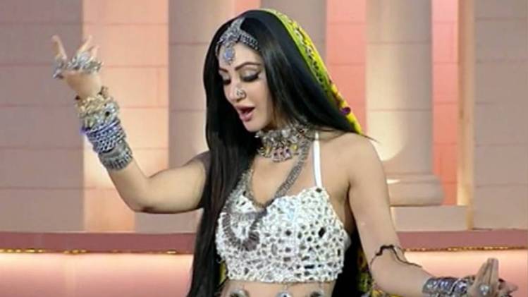 सास बहू और बेटियां