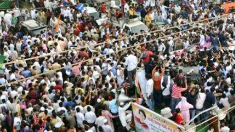 स्पेशल रिपोर्ट: 2019 की जंग में राजनीतिक पार्टियों के चुनावी रंग