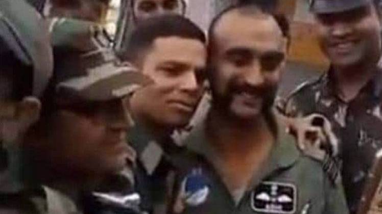 विंग कमांडर अभिनंदन