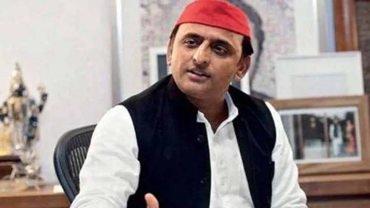 अखिलेश यादव