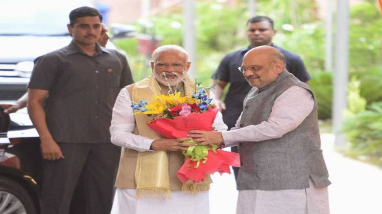 नरेंद्र मोदी और अमित शाह
