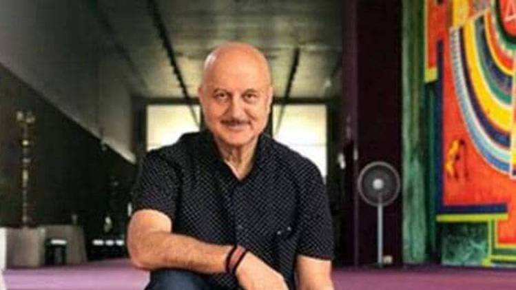 अनुपम खेर