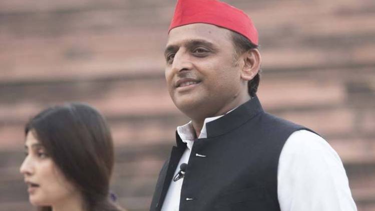 अखिलेश यादव-डिंपल यादव