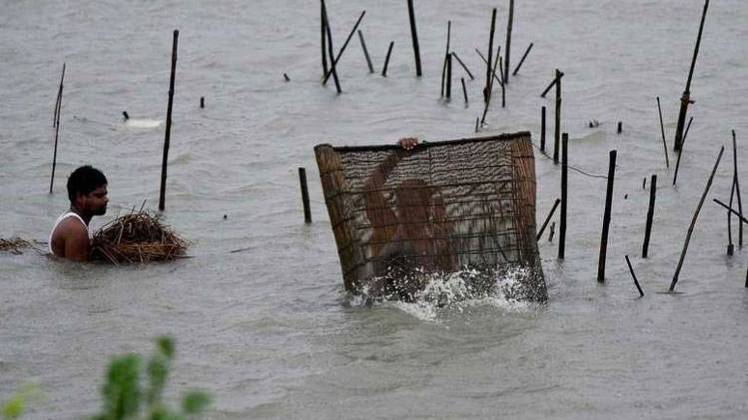 ओडिशा में चक्रवातीय तूफान फोनी ने मचाई भारी तबाही
