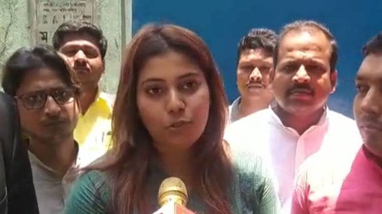 BJP कार्यकर्ता प्रियंका