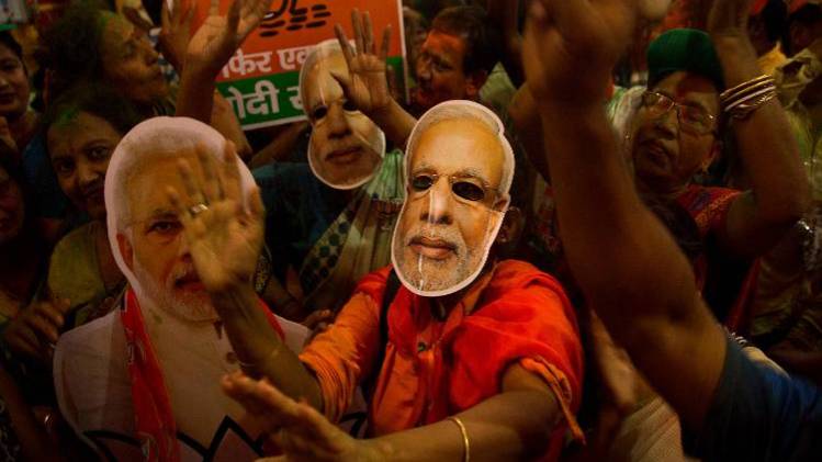 नरेंद्र मोदी