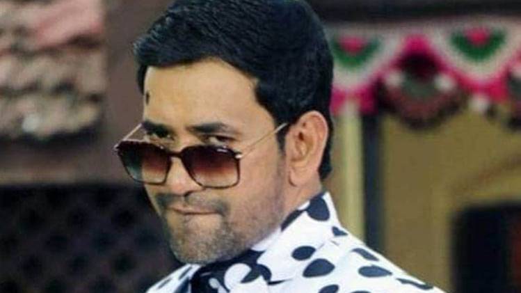 स्ट्रगल भरी रही है निरहुआ की लाइफ, 1 फिल्म के लिए करते हैं इतना चार्ज