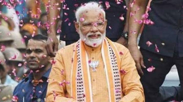 नरेंद्र मोदी