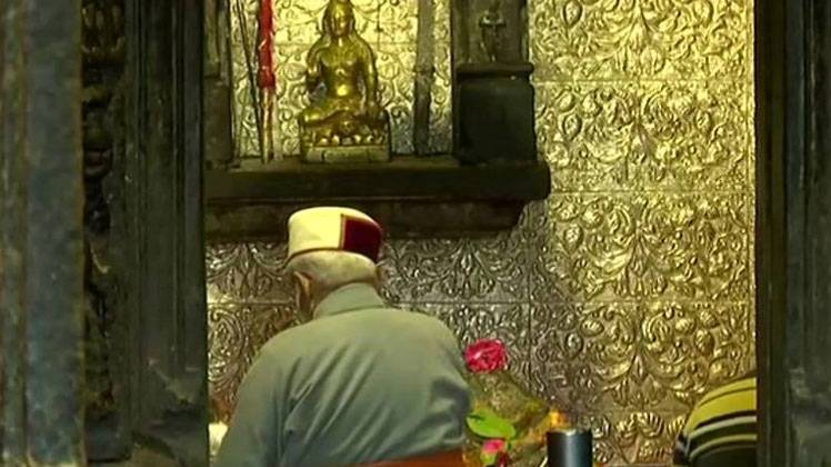 केदारनाथ पहुंच भगवान शिव की भक्ति में लीन हुए PM मोदी