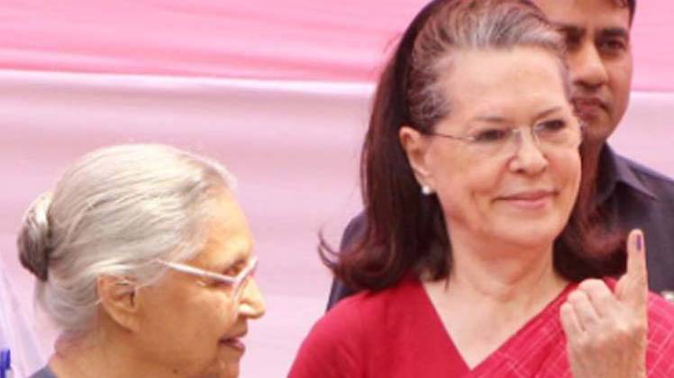 सोनिया गांधी