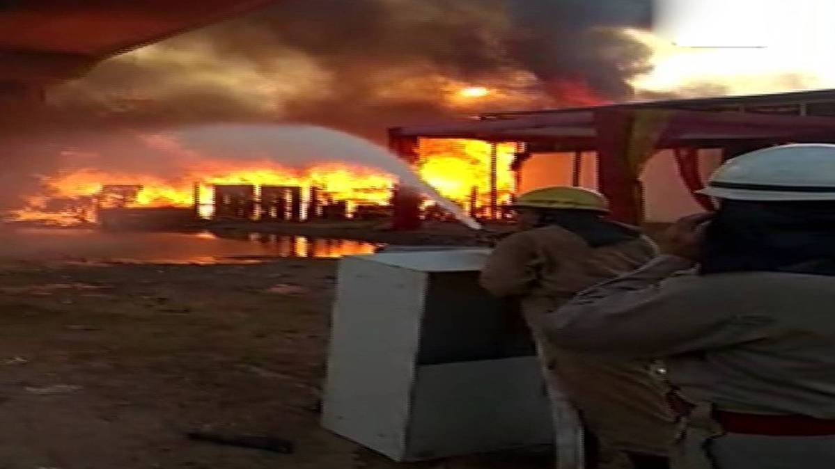 100 शहर 100 खबर