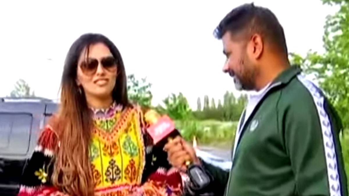 TV प्रेजेंटर दीवा पतांग