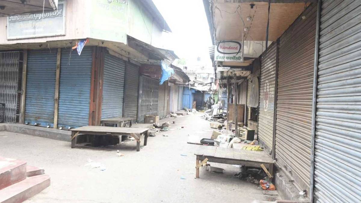 सत्ता का सवाल है, बंगाल में बड़ा बवाल है!