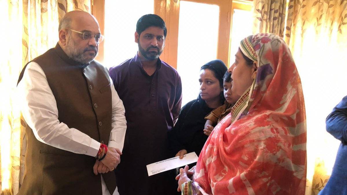 10 मिनट 50 खबरें