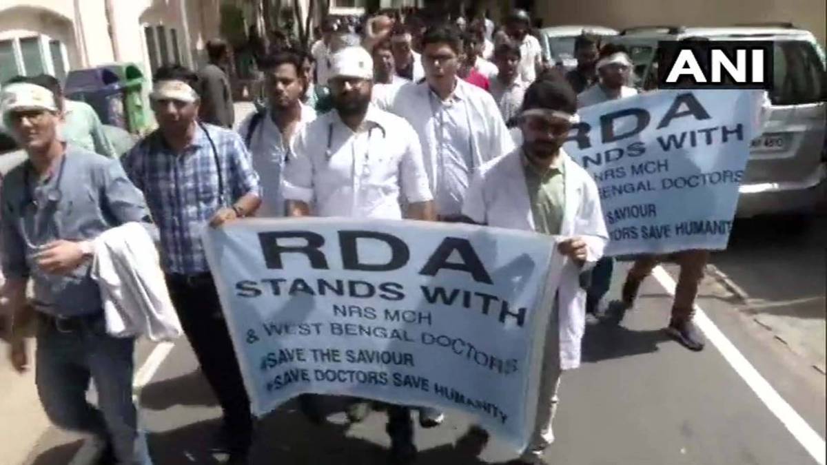 दिल्ली के डॉक्टर