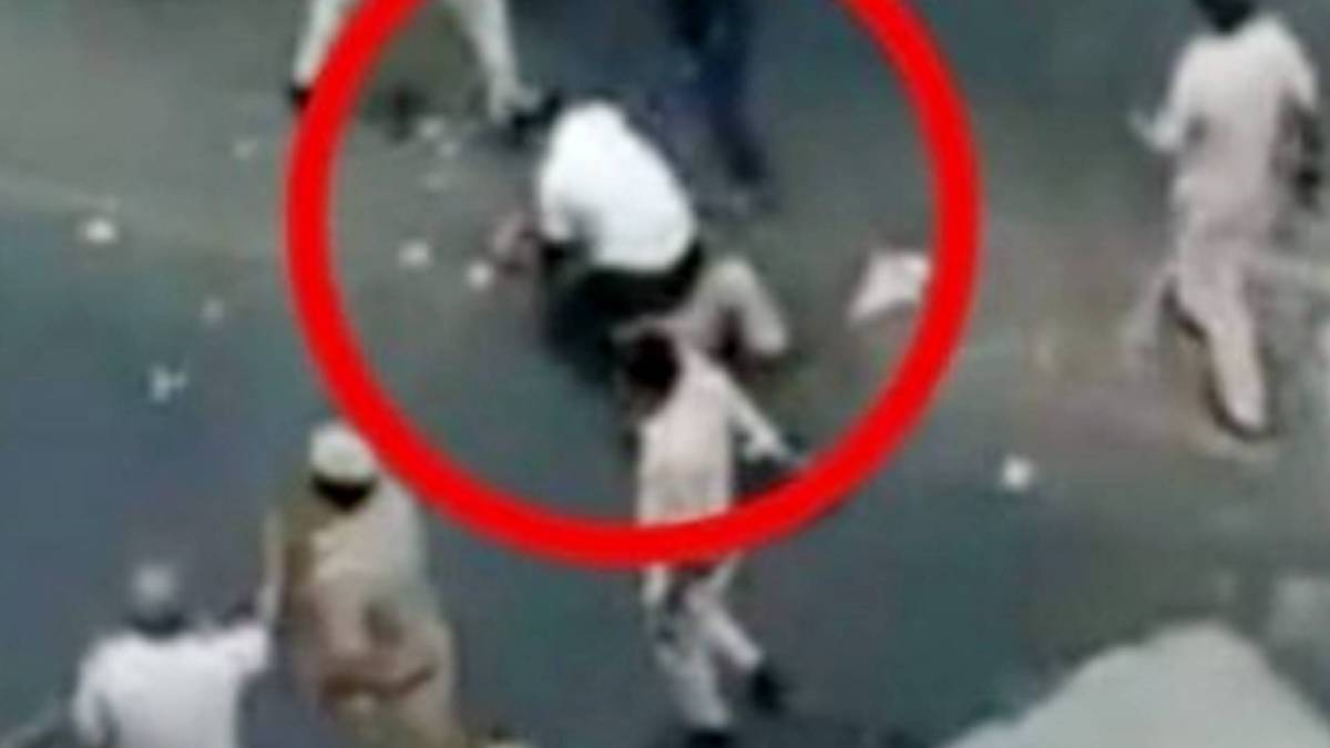 सिख ऑटो चालक की पिटाई