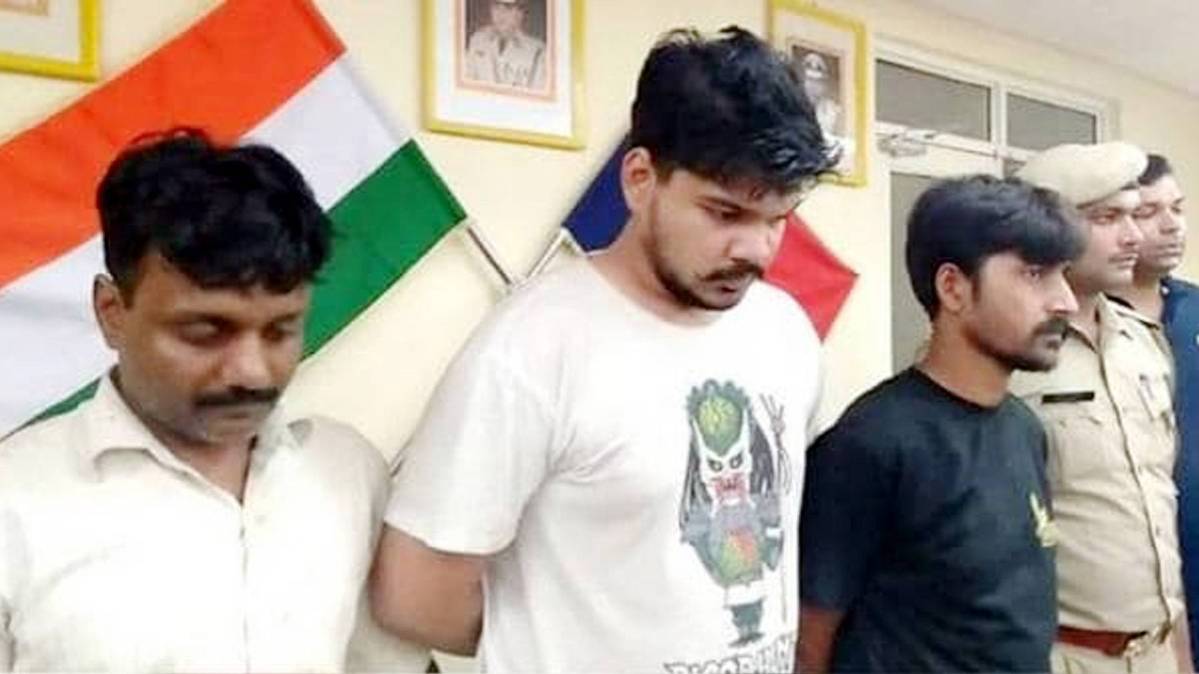 पुलिस की गिरफ्तार में आरोपी