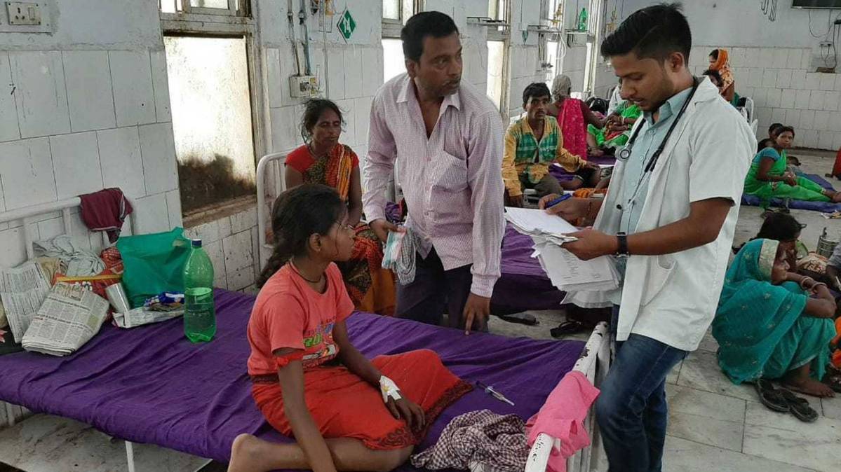 आजतक की जुबानी, मासूमों के इलाज की कहानी