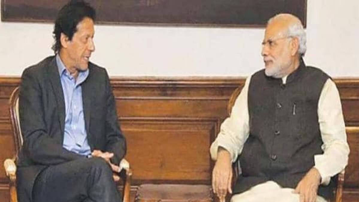 प्रधानमंत्री नरेंद्र मोदी और इमरान खान (फाइल फोटो)
