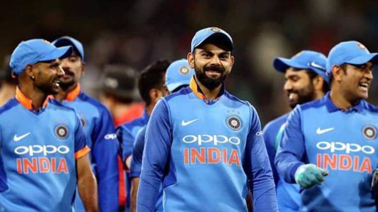 विराट कोहली और टीम