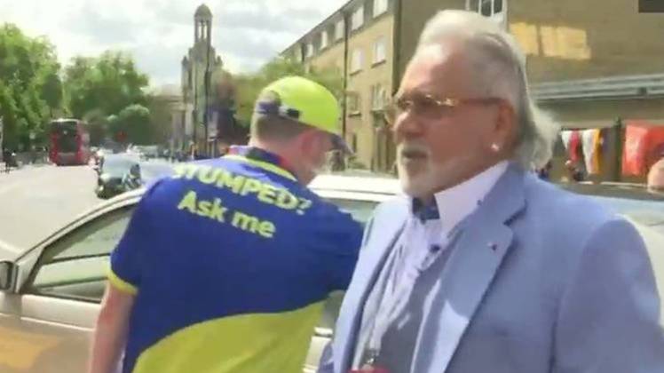 ओवल क्र‍िकेट मैदान के बाहर विजय माल्या(फोटो-ANI)