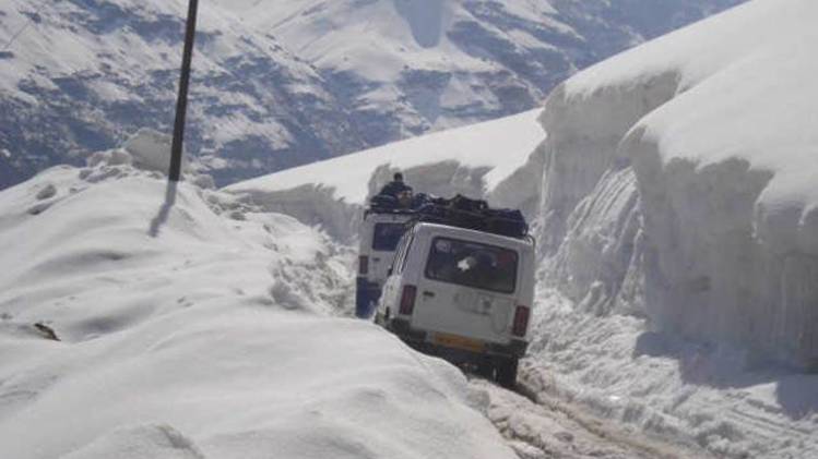 मनाली-लेह हाईवे