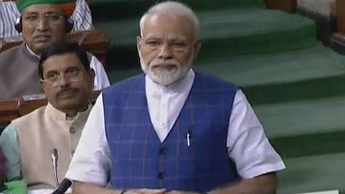 संबोधन के दौरान पीएम मोदी(फोटो-Twitter)