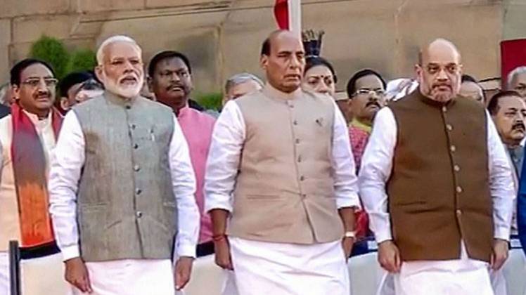 मोदी सरकार 2.0 के 4 हैरान कर देने वाले फैसले