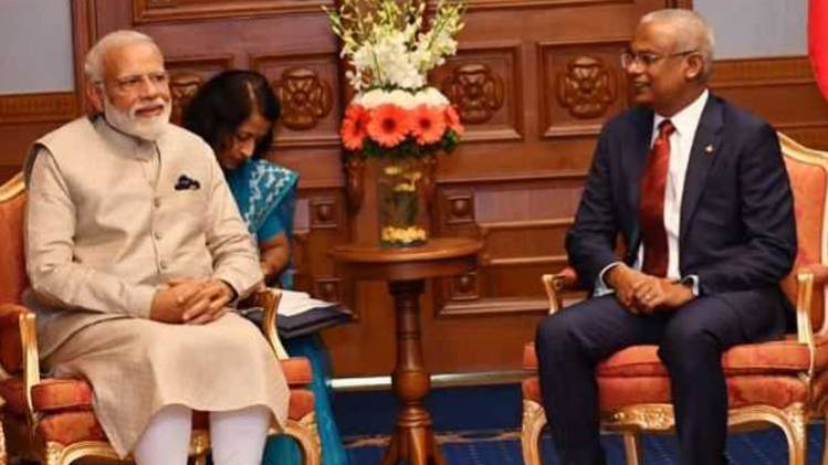 नरेंद्र मोदी