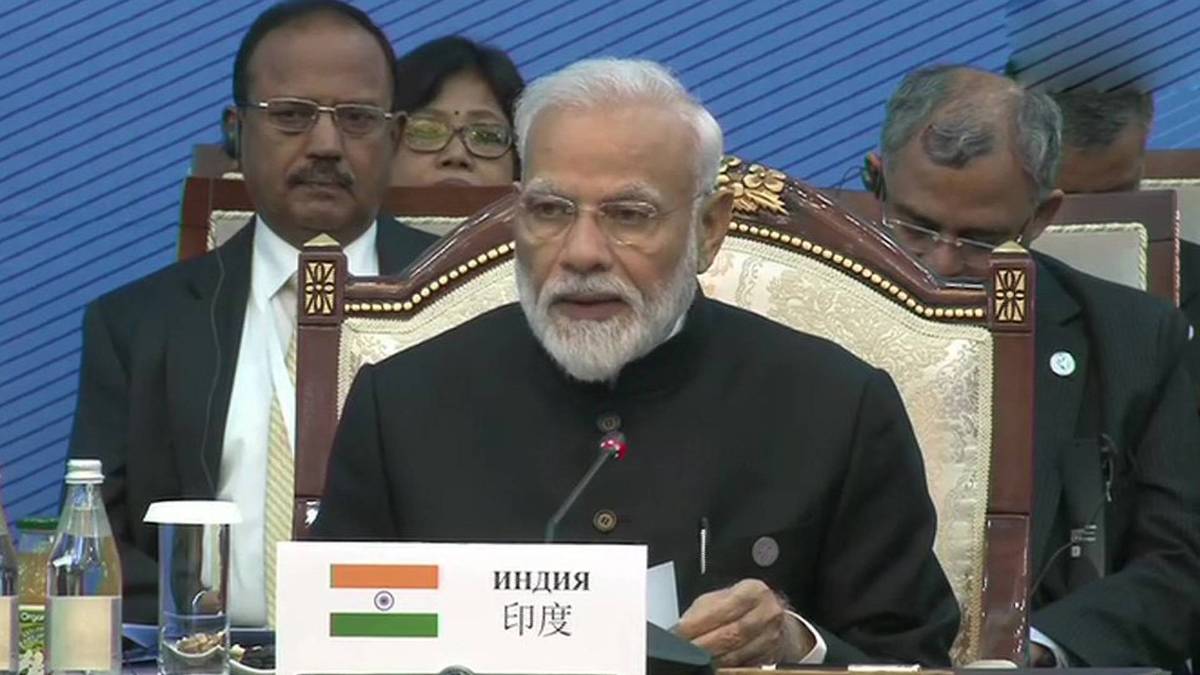 प्रधानमंत्री नरेंद्र मोदी