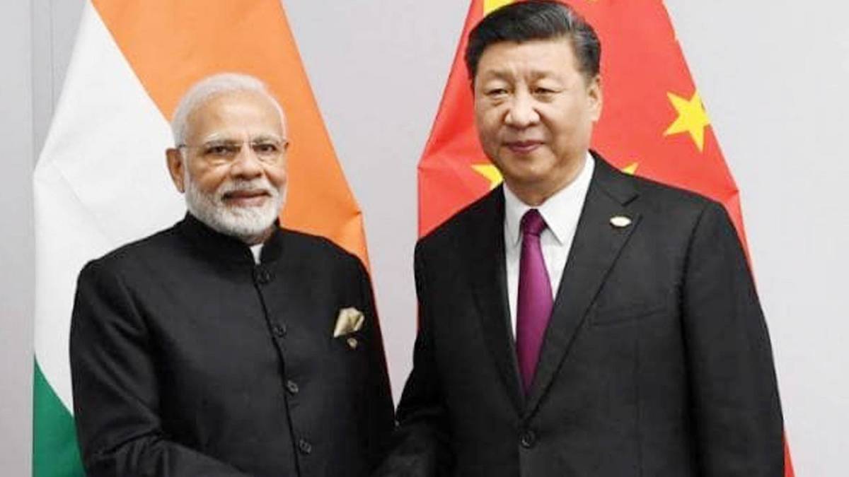 पीएम मोदी और शी जिनपिंग (फोटो-PTI)
