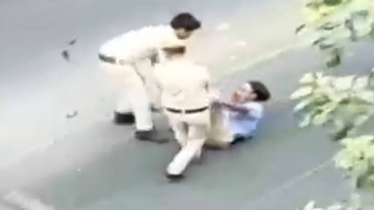 पुलिस ने की सरबजीत की पिटाई