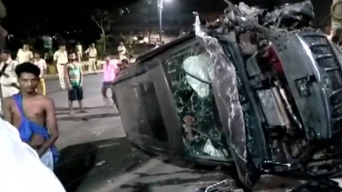 बिहार में कार से हादसे में रोड पर सो रहे 3 बच्चों की मौत