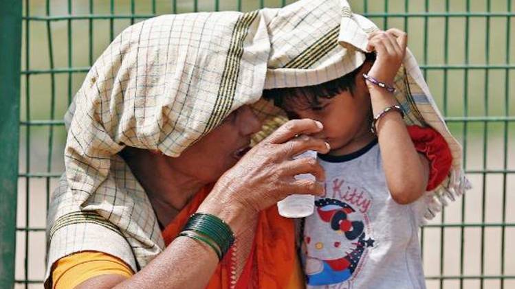 प्रचंड गर्मी का प्रकोप जारी(File photo: Reuters)