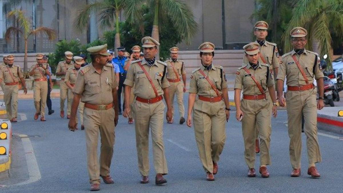 Image: Twitter/Women Power Line 1090