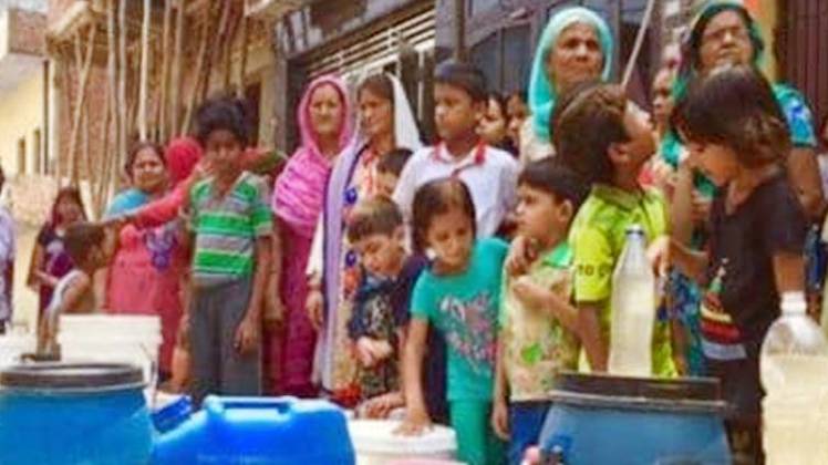 पानी के लिए हाहाकार