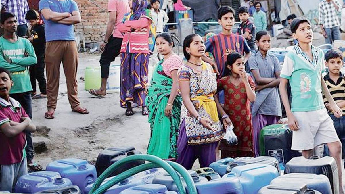 दिल्ली में इन दिनों बिजली पानी को लेकर बवाल मचा हुआ है